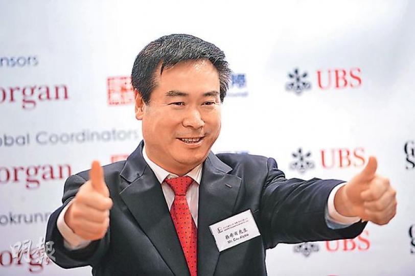 重磅新股中石化煉化有7名基礎投資者護航，有傳國際配售已足額，但有基金經理指出，其招股價對於一個正在走下坡的行業來說並不便宜。圖為公司董事長蔡希有。（尹錦恩攝）