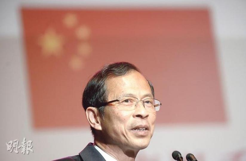 立法會主席曾鈺成昨日出席香港汕頭商會活動時，表示今日復會後將暫停會議，與全體議員商討處理拉布問題，強調做法一定符合法律和議事規則。（余俊亮攝）