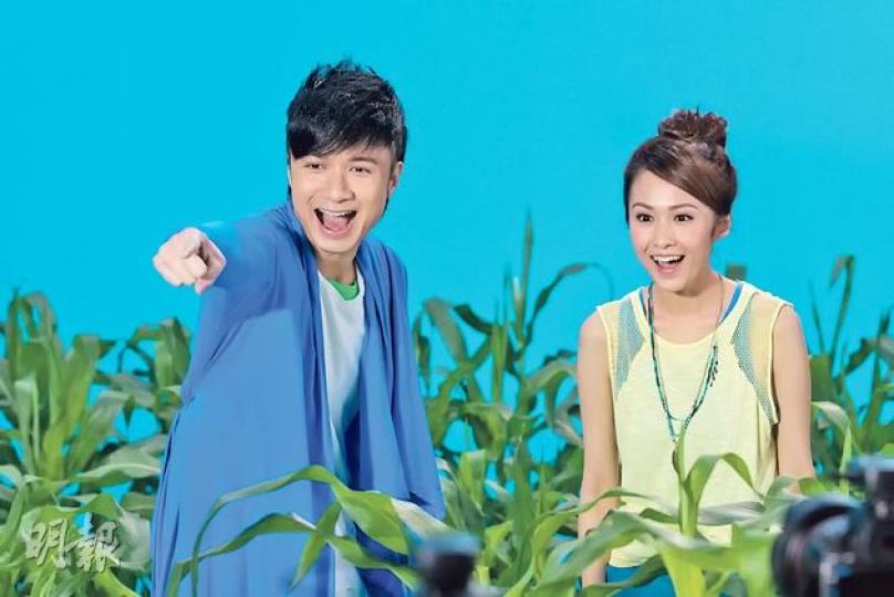 古巨基與湯怡靠幻想拍廣告。(明報製圖) 古巨基與湯怡靠幻想拍廣告。(明報製圖)
