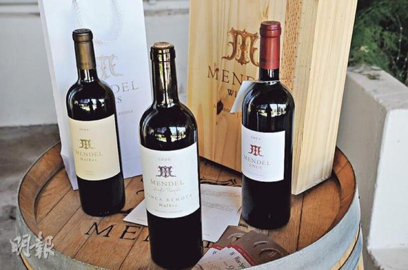 Mendel 旗下三大品牌,左起Malbec、Finca Remota 和Unus。(劉信全攝) Mendel 旗下三大品牌,左起Malbec、Finca Remota 和Unus。(劉信全攝)