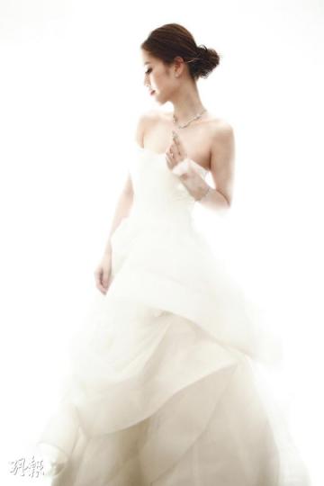 Tiffany & Co. Tiffany Enchant鑽石戒指$83,000、Tiffany Garden花形鑽石頸鏈$482,000、花形鑽石手鐲$245,000、花形鑽石耳環$59,000(林俊源攝)Tiffany & Co. 10.74K方形切割鑽石戒指$16,198,000(林俊源攝)Tiffany & Co. Tiffany Harmony 1.32K鑽石戒指$355,000、Victoria系列花形鋪鑲鑽石戒指$114,000、花形鑽石頸鏈$460,000、花形鑽石手鐲$258, Tiffany & Co. Tiffany Enchant鑽石戒指$83,000、Tiffany Garden花形鑽石頸鏈$482,000、花形鑽石手鐲$245,000、花形鑽石耳環$59,000(林俊源攝)Tiffany & Co. 10.74K方形切割鑽石戒指$16,198,000(林俊源攝)Tiffany & Co. Tiffany Harmony 1.32K鑽石戒指$355,000、Victoria系列花形鋪鑲鑽石戒指$114,000、花形鑽石頸鏈$460,000、花形鑽石手鐲$258,