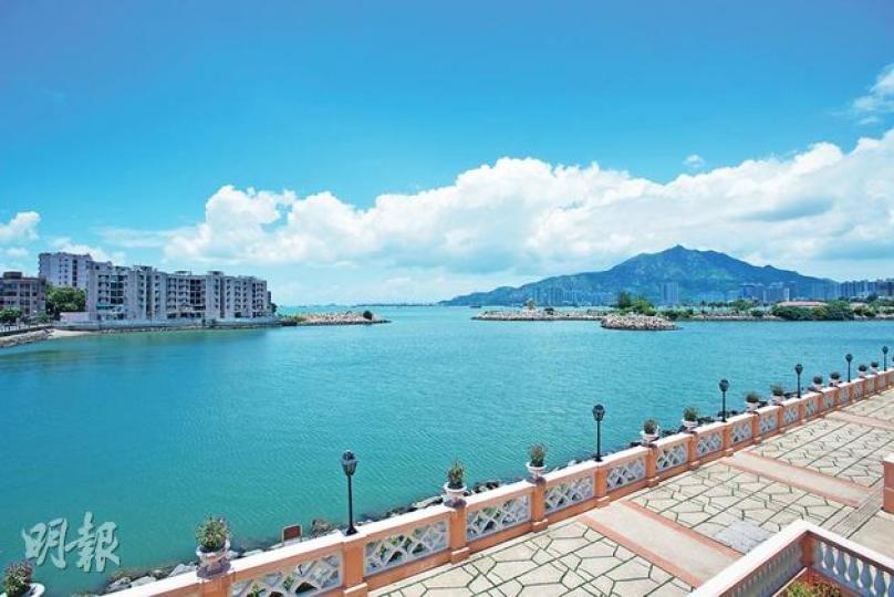 黃金海岸海灣別墅四房戶,享海景,受惠於哈羅效應發展,單位現以10萬元招租,兩年來加租約18%。(黃志東攝) 黃金海岸海灣別墅四房戶,享海景,受惠於哈羅效應發展,單位現以10萬元招租,兩年來加租約18%。(黃志東攝)