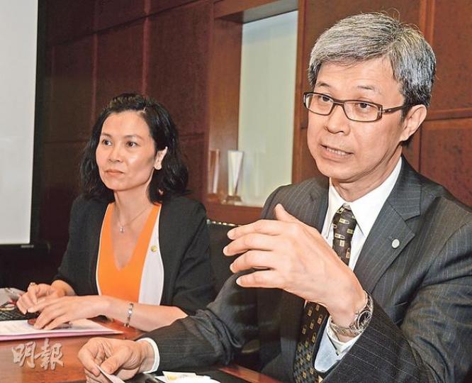 左為中銀香港按揭業務主管伍愛施,右為產品管理主管周澤慈。(劉焌陶攝) 左為中銀香港按揭業務主管伍愛施,右為產品管理主管周澤慈。(劉焌陶攝)