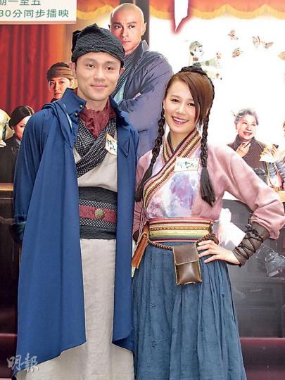 雖然面對重頭劇《衝上雲霄II》,但黃浩然與黃翠如也希望《師父明白了》有好成績。(攝影/記者:孫慧莊) 雖然面對重頭劇《衝上雲霄II》,但黃浩然與黃翠如也希望《師父明白了》有好成績。(攝影/記者:孫慧莊)