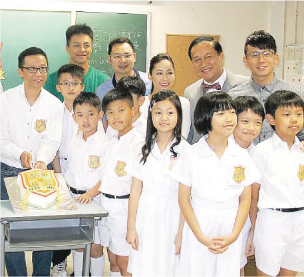 王維基與陳宇琛等出席新劇開鏡記者會,希望此劇帶給觀眾另類選擇。(攝影/記者:柯美) 王維基與陳宇琛等出席新劇開鏡記者會,希望此劇帶給觀眾另類選擇。(攝影/記者:柯美)