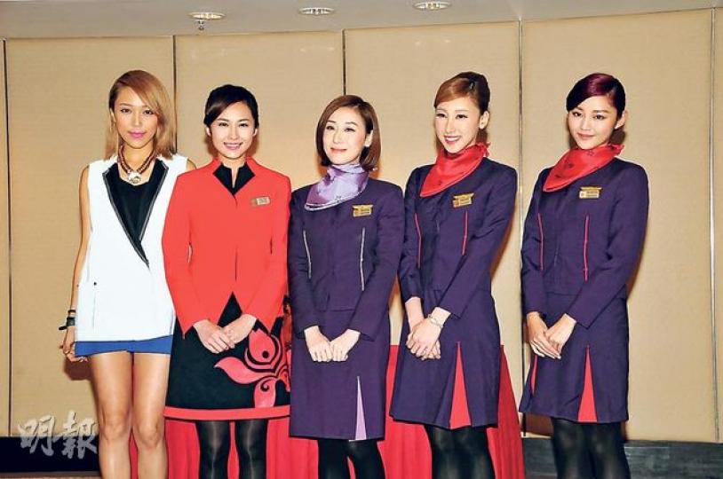 鍾舒漫(左起)、湯怡、泳兒、許靖韻及衛詩雅鬥戲,會否5個女人一個墟?(攝影/記者:梁迺楠)羅力威(左起)、洪卓立與張致恆以型仔造型亮相,未知女粉絲會被誰迷倒?(攝影/記者:梁迺楠) 鍾舒漫(左起)、湯怡、泳兒、許靖韻及衛詩雅鬥戲,會否5個女人一個墟?(攝影/記者:梁迺楠)羅力威(左起)、洪卓立與張致恆以型仔造型亮相,未知女粉絲會被誰迷倒?(攝影/記者:梁迺楠)