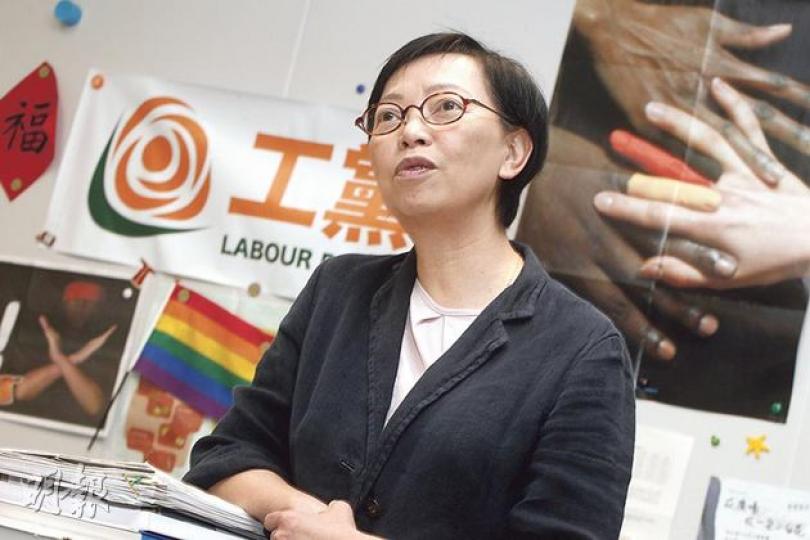 工黨何秀蘭倡2017年特首普選,參選人只須取得立法會或區議會任何一類型議員的5%提名票,即可參選特首。(李紹昌攝) 工黨何秀蘭倡2017年特首普選,參選人只須取得立法會或區議會任何一類型議員的5%提名票,即可參選特首。(李紹昌攝)