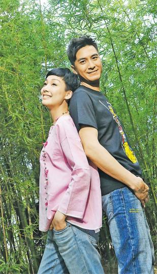 江美儀與馬國明於《衝II》擦出演技火花,美儀還覺得他們今年應該提名十大熒幕情侶。(攝影:孫華中)江美儀覺得成熟的女性較適合馬國明。(攝影:孫華中) 江美儀與馬國明於《衝II》擦出演技火花,美儀還覺得他們今年應該提名十大熒幕情侶。(攝影:孫華中)江美儀覺得成熟的女性較適合馬國明。(攝影:孫華中)