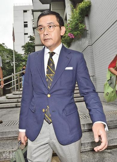音樂人雷頌德(圖)去年涉駕電單車與私家車碰撞,被票控不小心駕駛,昨裁定表證成立。(鄧宗弘攝) 音樂人雷頌德(圖)去年涉駕電單車與私家車碰撞,被票控不小心駕駛,昨裁定表證成立。(鄧宗弘攝)