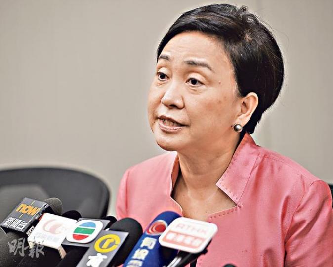 民主黨主席劉慧卿重申民主黨沒有雙重標準,黨員做錯會 民主黨主席劉慧卿重申民主黨沒有雙重標準,黨員做錯會