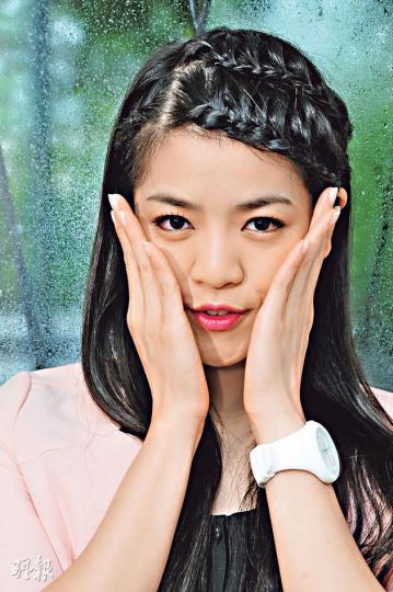 龍小菌除罩示人之後,被評為「翻版苟芸慧」,很難想像她昔日的250磅身形。(攝影﹕娛樂組)龍小菌積極減掉100磅,她笑言體重隨時反彈。(攝影﹕娛樂組) 龍小菌除罩示人之後,被評為「翻版苟芸慧」,很難想像她昔日的250磅身形。(攝影﹕娛樂組)龍小菌積極減掉100磅,她笑言體重隨時反彈。(攝影﹕娛樂組)