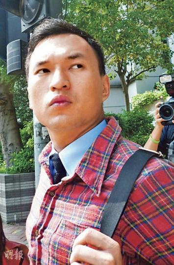 警員鄭壯寶（圖）供稱，他隸屬旺角巡邏隊第三隊，案發時他親自拘捕被告林彥恆。（何海棠攝）辯方大律師顧佩芳（圖）質疑警員鄭壯寶作假口供，惟鄭多番否認。（何海棠攝）