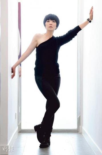 田蕊妮一劇接一劇，加上有老公杜汶澤無限量鼓勵，可謂愛情與事業兩得意。（攝影：孫華中）