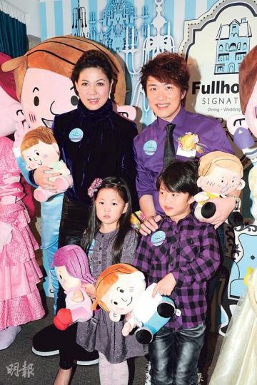 張崇德和太太劉美娟擁有一對可愛子女，四口之家好溫馨。（攝影/記者：陳釗）