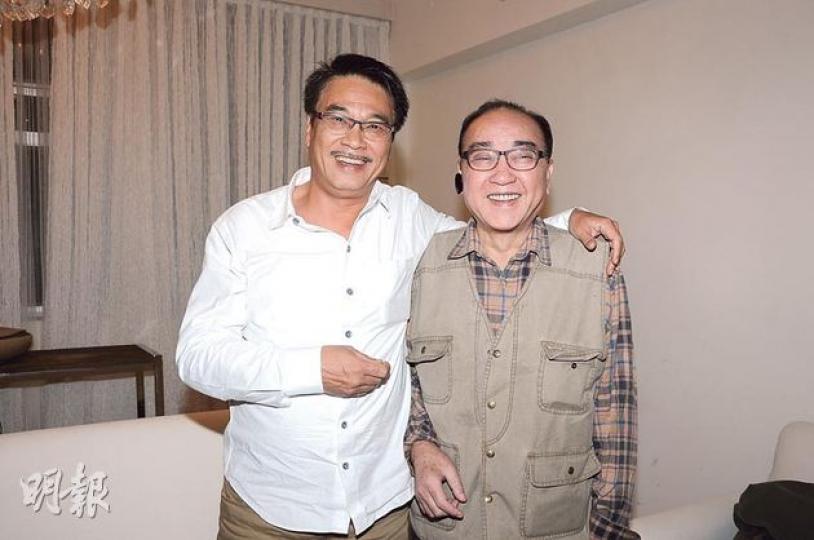 吳孟達(左)自爆當年是訓練班最百厭的學員,還跟盧海鵬(右)一起整蠱老師陳有后。(攝影:鍾偉茵)鍾景輝(左)與劉兆銘(右)教出了不少巨星。(攝影:鍾偉茵)杜琪峯前晚借出公司舉行「相識相遇四十載」聚餐。(攝影:鍾偉茵) 吳孟達(左)自爆當年是訓練班最百厭的學員,還跟盧海鵬(右)一起整蠱老師陳有后。(攝影:鍾偉茵)鍾景輝(左)與劉兆銘(右)教出了不少巨星。(攝影:鍾偉茵)杜琪峯前晚借出公司舉行「相識相遇四十載」聚餐。(攝影:鍾偉茵)