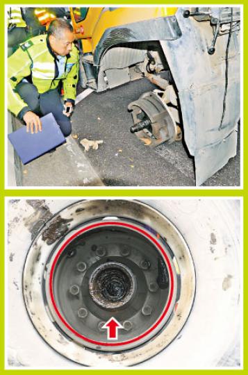 警員細心檢查甩轆泥頭車的輪軸(上圖)。警方初步懷疑用作裝接煞車鼓與車軸的主螺絲鬆脫,導致甩轆。下圖為飛墜天橋下的車輪,可見車輪是連煞車鼓(紅圈)一併甩出,中心點為煞車鼓連接車軸位置(剪嘴示)。(湯俊彥、劉焌陶攝) 警員細心檢查甩轆泥頭車的輪軸(上圖)。警方初步懷疑用作裝接煞車鼓與車軸的主螺絲鬆脫,導致甩轆。下圖為飛墜天橋下的車輪,可見車輪是連煞車鼓(紅圈)一併甩出,中心點為煞車鼓連接車軸位置(剪嘴示)。(湯俊彥、劉焌陶攝)