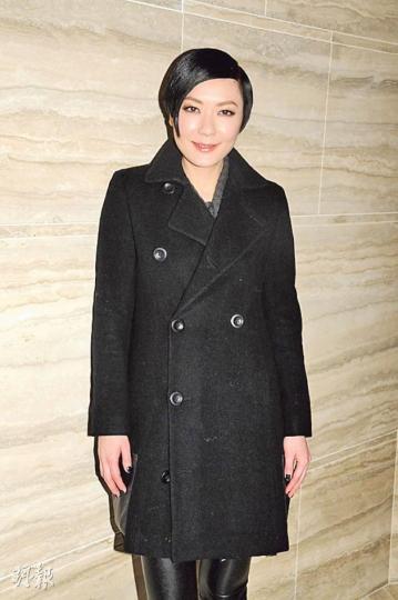 田蕊妮昨晚出席婚宴不回應「小三」傳聞。(攝影﹕娛樂組) 田蕊妮昨晚出席婚宴不回應「小三」傳聞。(攝影﹕娛樂組)