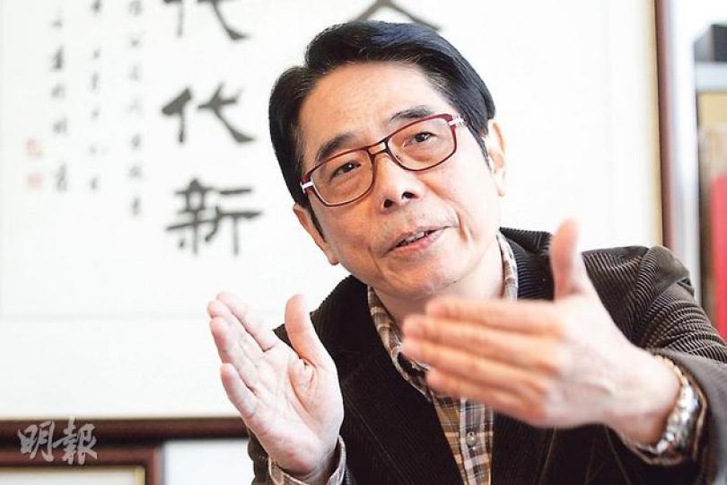 「你幾有大志也沒有用,因為你能力就係有咁多!」工聯會黃國健說,九七回歸後,港人與中央議價能力漸減。他又以置業比喻爭取普選,呼籲泛民正視政治現實,先爭取「上車盤」,不能一步到位「買豪宅」。(郭慶輝攝) 「你幾有大志也沒有用,因為你能力就係有咁多!」工聯會黃國健說,九七回歸後,港人與中央議價能力漸減。他又以置業比喻爭取普選,呼籲泛民正視政治現實,先爭取「上車盤」,不能一步到位「買豪宅」。(郭慶輝攝)