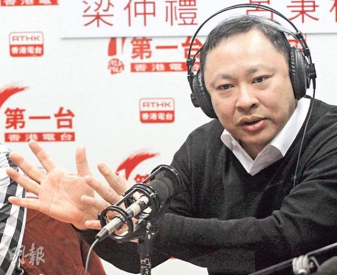 佔領中環發起人戴耀廷(圖)昨日出席港台節目否認元旦全民投票在「公民提名」議題上有讓步,指會到明年年中透過全民投票,才確立最終方案給特區政府考慮。(李紹昌攝) 佔領中環發起人戴耀廷(圖)昨日出席港台節目否認元旦全民投票在「公民提名」議題上有讓步,指會到明年年中透過全民投票,才確立最終方案給特區政府考慮。(李紹昌攝)