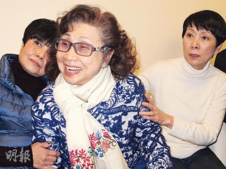 仙姐幽默回應有關寶珠叫座力不及阿刨加阿嗲組合的問題。(攝影/記者:唐嘉晞)陳寶珠與梅雪詩齊齊惜師父白雪仙,哄得仙姐好開心。(攝影/記者:唐嘉晞) 仙姐幽默回應有關寶珠叫座力不及阿刨加阿嗲組合的問題。(攝影/記者:唐嘉晞)陳寶珠與梅雪詩齊齊惜師父白雪仙,哄得仙姐好開心。(攝影/記者:唐嘉晞)