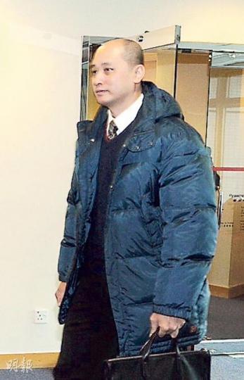 普通科醫生蕭志榮(圖)被指3年前為一名當時1歲多的男童處方不適當藥物,又未標示清楚服藥劑量及提醒男童家屬過度服藥的風險,昨被控8項專業失德。(胡景禧攝) 普通科醫生蕭志榮(圖)被指3年前為一名當時1歲多的男童處方不適當藥物,又未標示清楚服藥劑量及提醒男童家屬過度服藥的風險,昨被控8項專業失德。(胡景禧攝)