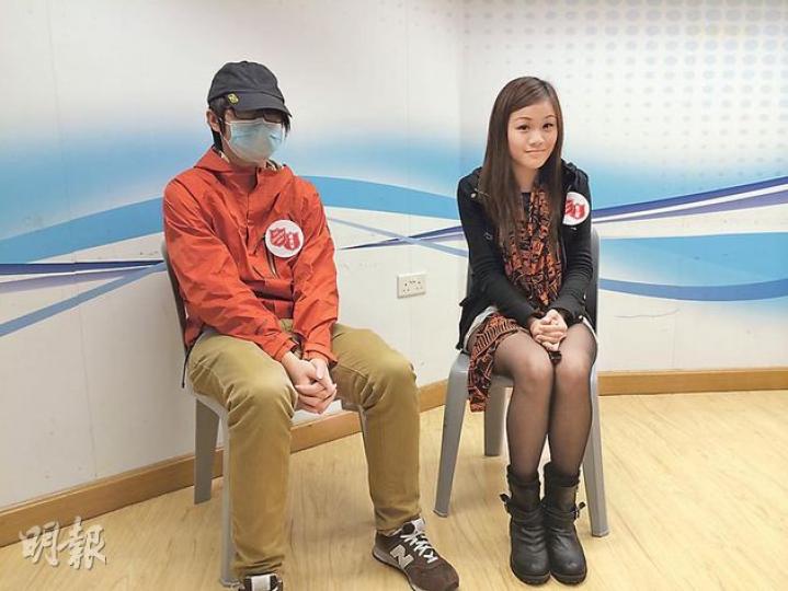 18歲的阿賢(左)吸毒4年,現正戒毒,他擔心落實強制驗毒會令吸毒者更隱蔽。曾吸毒的23歲So Big(右)稱,戒毒應靠自願,她全靠家人及社工支持才能戒毒。(梁杏怡攝) 18歲的阿賢(左)吸毒4年,現正戒毒,他擔心落實強制驗毒會令吸毒者更隱蔽。曾吸毒的23歲So Big(右)稱,戒毒應靠自願,她全靠家人及社工支持才能戒毒。(梁杏怡攝)