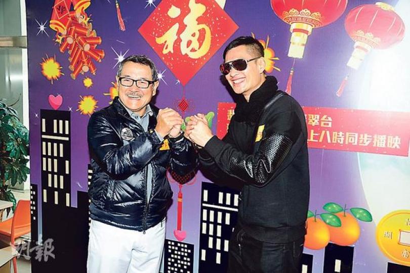 劉丹恭喜黃德斌抽中金馬。(攝影/記者﹕陳釗)蔣家旻與湯洛雯昨出席《愛•回家》新春團圓盤菜宴。(攝影/記者﹕陳釗) 劉丹恭喜黃德斌抽中金馬。(攝影/記者﹕陳釗)蔣家旻與湯洛雯昨出席《愛•回家》新春團圓盤菜宴。(攝影/記者﹕陳釗)