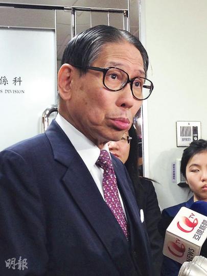 標準工時委員會主席梁智鴻(圖)表示,與勞資團體會面交流有助了解不同團體的意見。委員會在下月13及14日會繼續與勞資團體會面。(楊康琪攝) 標準工時委員會主席梁智鴻(圖)表示,與勞資團體會面交流有助了解不同團體的意見。委員會在下月13及14日會繼續與勞資團體會面。(楊康琪攝)
