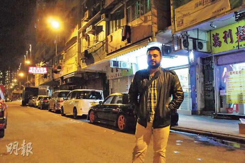 居住土瓜灣「十三街」16年的印度人Grdara Jagpal Singh說，自細在九龍城落地生根，但租樓愈來愈難，業主通知他今年約滿後要遷出，他一個月睇樓七八次樓也租不到樓。（黃俊鋒攝）
