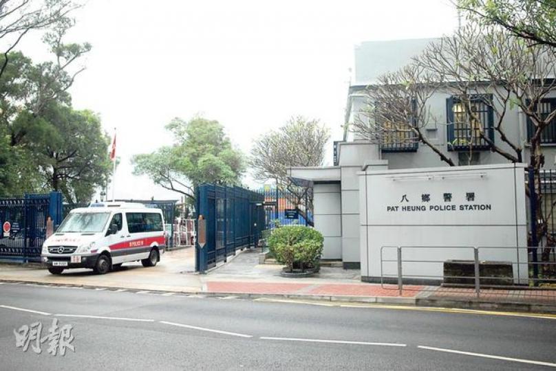 發生疑犯越柙的八鄉警署，事後未有特別加強保安。（伍浦鋒攝）