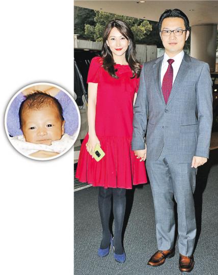 產後成功收身的諸葛紫岐與丈夫薛嘉麟恩愛亮相，兩公婆更互指囝囝「冰岐麟」（圓圖）似對方。（攝影：鍾偉茵）張智霖送上名牌BB牀上用品做禮物。（攝影：鍾偉茵）鄭融準備了賀禮之餘，更騷腿現身。（攝影：鍾偉茵）未知陳曉東有否向諸葛紫岐請教湊B心得？（攝影：鍾偉茵）Janice Man剛自巴黎返港，未有時間買禮物。（攝影：鍾偉茵）嘉賓的回禮是包裝可愛的馬卡龍。（攝影：鍾偉茵）