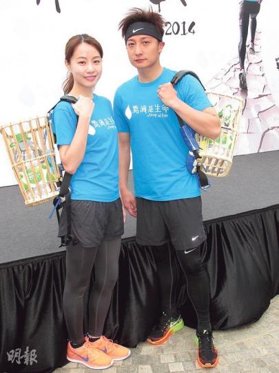 方力申與女友鄧麗欣打情罵俏，Stephy更笑說男友在內蒙古拍戲只是對着駱駝和綿羊，所以很放心呢！（攝影/記者：鍾一虹）
