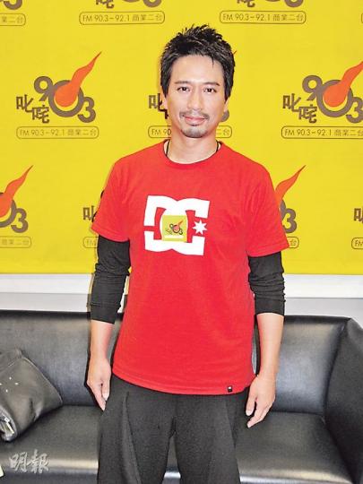 郭偉亮拍MV享盡艷福。(攝影/記者:孫慧莊) 郭偉亮拍MV享盡艷福。(攝影/記者:孫慧莊)
