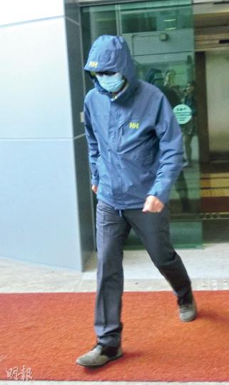 警長朱志豪(圖)涉於去年5月利用其警察身分而獲一名女子提供性服務,案件將移交區域法院審理。(張梓鈴攝)
警長朱志豪(圖)涉於去年5月利用其警察身分而獲一名女子提供性服務,案件將移交區域法院審理。(張梓鈴攝)