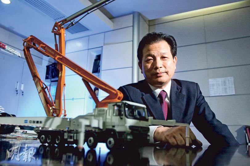 中聯重科副總裁孫昌軍認為,工程機械企業未來的「黃金十年」機會在海外。(林俊源攝)圖為中聯重科製造的泵車,可將水泥運送至建築物高處方便作業。(林俊源攝) 中聯重科副總裁孫昌軍認為,工程機械企業未來的「黃金十年」機會在海外。(林俊源攝)圖為中聯重科製造的泵車,可將水泥運送至建築物高處方便作業。(林俊源攝)