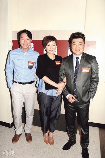 蕭正楠、田蕊妮、阮兆祥出席新劇《巨輪II》開鏡拜神。(攝影/記者﹕陳釗) 蕭正楠、田蕊妮、阮兆祥出席新劇《巨輪II》開鏡拜神。(攝影/記者﹕陳釗)