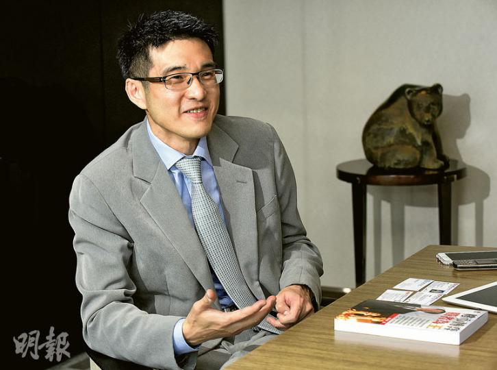 陳偉倫認為,所謂時間就是金錢,能比別人更快起樓,即也可以更快賣樓套現,便能將投資期縮短,變相提升了內部投資回報率。(陳淑安攝) 陳偉倫認為,所謂時間就是金錢,能比別人更快起樓,即也可以更快賣樓套現,便能將投資期縮短,變相提升了內部投資回報率。(陳淑安攝)