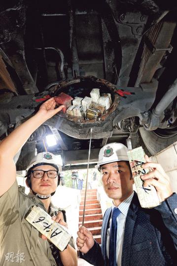 (鍾炳然攝) (鍾炳然攝)