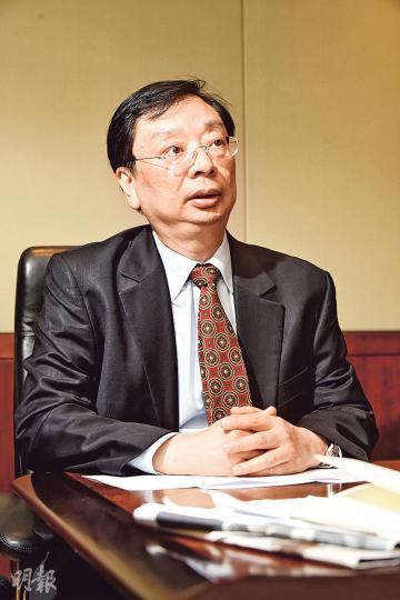 建銀國際研究部董事總經理兼聯席主管蘇國堅預測,恒指跌至21000至22000點,便有機會完成調整。(陳淑安攝) 建銀國際研究部董事總經理兼聯席主管蘇國堅預測,恒指跌至21000至22000點,便有機會完成調整。(陳淑安攝)