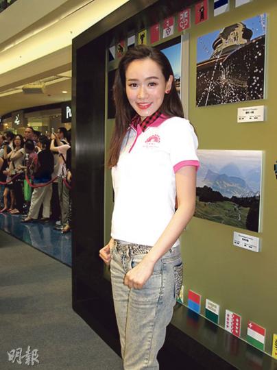廿四孝媽咪楊思琦表示會努力工作,為女兒儲備教育基金。(攝影鎅O者:林蘊兒)曹敏莉偕老公、女兒一家三口出席活動。(攝影鎅O者:林蘊兒) 廿四孝媽咪楊思琦表示會努力工作,為女兒儲備教育基金。(攝影鎅O者:林蘊兒)曹敏莉偕老公、女兒一家三口出席活動。(攝影鎅O者:林蘊兒)