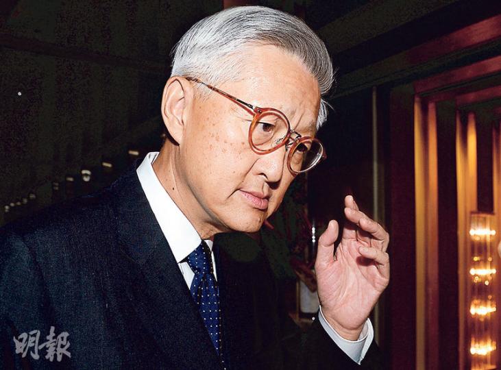 終審法院前首席法官李國能昨日出席教資會活動。他指院校自由及學術自主是一國兩制下香港的核心價值,院校及社會都應維護。他又為活動場刊撰文,指教資會有責任保護院校自由及學術自主。(劉焌陶攝) 終審法院前首席法官李國能昨日出席教資會活動。他指院校自由及學術自主是一國兩制下香港的核心價值,院校及社會都應維護。他又為活動場刊撰文,指教資會有責任保護院校自由及學術自主。(劉焌陶攝)