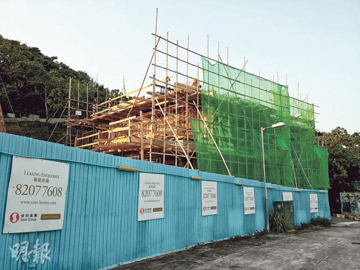 信置坪洲東灣的低密度項目,可建樓面逾1.91萬方呎。(林可為攝) 信置坪洲東灣的低密度項目,可建樓面逾1.91萬方呎。(林可為攝)