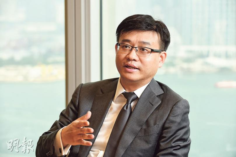 睿泉資本董事長兼投資總監溫亮認為,投資者風險胃納上升,A股升浪有機會延續至明年3月人大政協兩會召開前。(陳淑安攝) 睿泉資本董事長兼投資總監溫亮認為,投資者風險胃納上升,A股升浪有機會延續至明年3月人大政協兩會召開前。(陳淑安攝)