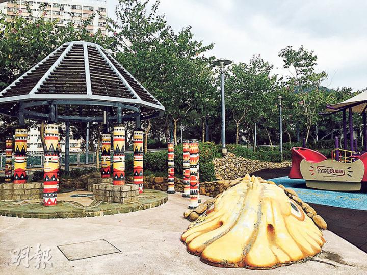 坪石遊樂場-走進遠古時代(沈雅詩、顏燕雯攝)坪石遊樂場-走進遠古時代(沈雅詩、顏燕雯攝)大本型空中花園-波浪木台玩法多(沈雅詩、顏燕雯攝)調景嶺體育館-戶外兒童遊樂場-懷舊鋼片滑梯(沈雅詩、顏燕雯攝)迪欣湖活動中心 特設噴水泉(沈雅詩、顏燕雯攝)寶康公園 - 玩樂無障礙(沈雅詩、顏燕雯攝)YOHO Mall 「玩.藝」兒童遊樂場- 鞦韆換新look(沈雅詩、顏燕雯攝)(沈雅詩、顏燕雯攝)圓方空中花園 「踩車」氹氹轉(沈雅詩、顏燕雯攝)觀塘感官花園-刺激前庭覺(沈雅詩、顏燕雯攝)鰂魚涌 坪石遊樂場-走進遠古時代(沈雅詩、顏燕雯攝)坪石遊樂場-走進遠古時代(沈雅詩、顏燕雯攝)大本型空中花園-波浪木台玩法多(沈雅詩、顏燕雯攝)調景嶺體育館-戶外兒童遊樂場-懷舊鋼片滑梯(沈雅詩、顏燕雯攝)迪欣湖活動中心 特設噴水泉(沈雅詩、顏燕雯攝)寶康公園 - 玩樂無障礙(沈雅詩、顏燕雯攝)YOHO Mall 「玩.藝」兒童遊樂場- 鞦韆換新look(沈雅詩、顏燕雯攝)(沈雅詩、顏燕雯攝)圓方空中花園 「踩車」氹氹轉(沈雅詩、顏燕雯攝)觀塘感官花園-刺激前庭覺(沈雅詩、顏燕雯攝)鰂魚涌