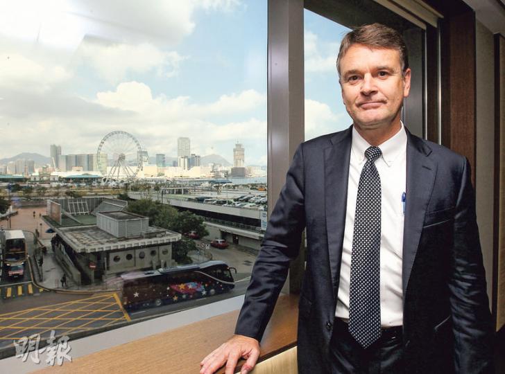 富蘭克林鄧普頓高級副總裁Kent Shepherd表示,出口產品及服務僅佔美國GDP的比例約13%,故即使強美元對出口有不利影響,對整體經濟影響不大。(李紹昌攝) 富蘭克林鄧普頓高級副總裁Kent Shepherd表示,出口產品及服務僅佔美國GDP的比例約13%,故即使強美元對出口有不利影響,對整體經濟影響不大。(李紹昌攝)
