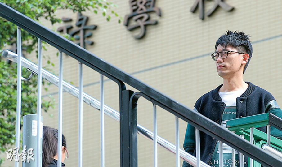 金怡寧成立「爭取取消小三TSA」群組,與志同道合的家長一起反對TSA。金怡寧說,兒子升讀小學時,自己也猜不到有一天會因覺得「孩子真的太辛苦」而發聲。(劉焌陶攝)立法會議員葉建源(右二)批評,教育局職員本指「歡迎家長到場」,其後卻不容許未登記的家長入場,「他們發布的信息和最終結果相差很遠」。教協會長馮偉華(右三)認為,前晚被邀請的家長代表性不足,稱因家長教師會聯會是政府「友好」團體,與各校家教會沒有直接關係,亦非由學校直接推選。(林俊源攝) 金怡寧成立「爭取取消小三TSA」群組,與志同道合的家長一起反對TSA。金怡寧說,兒子升讀小學時,自己也猜不到有一天會因覺得「孩子真的太辛苦」而發聲。(劉焌陶攝)立法會議員葉建源(右二)批評,教育局職員本指「歡迎家長到場」,其後卻不容許未登記的家長入場,「他們發布的信息和最終結果相差很遠」。教協會長馮偉華(右三)認為,前晚被邀請的家長代表性不足,稱因家長教師會聯會是政府「友好」團體,與各校家教會沒有直接關係,亦非由學校直接推選。(林俊源攝)