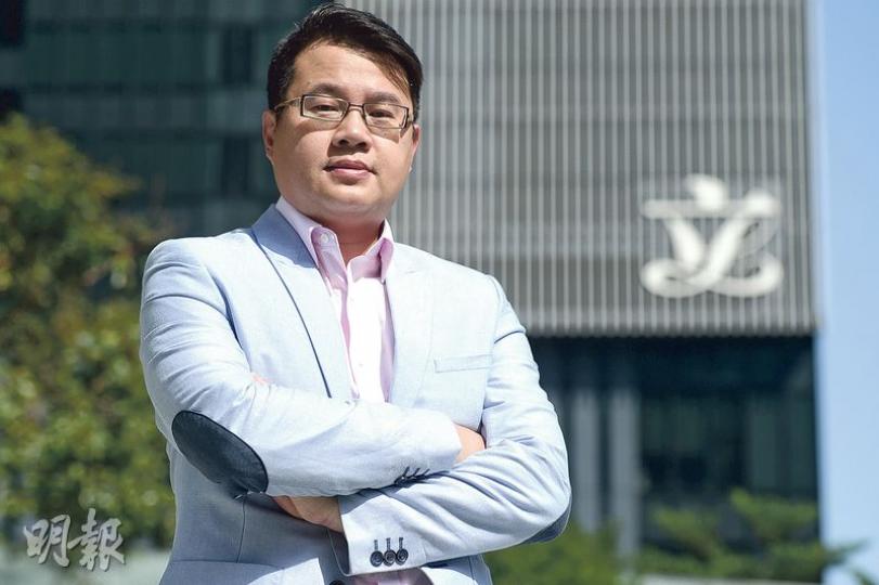 民主黨副主席尹兆堅說,好有信心明年民主黨在立法會選舉的年輕化程度,會比其他泛民政黨更進取、更好。(黃志東攝) 民主黨副主席尹兆堅說,好有信心明年民主黨在立法會選舉的年輕化程度,會比其他泛民政黨更進取、更好。(黃志東攝)