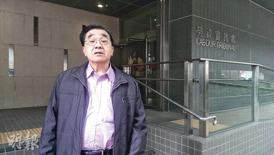 金雀餐廳有限公司股東之一關榮正，昨同意以40萬元和解後在庭外說︰「都話我贏硬㗎啦！」（章淑廉攝）