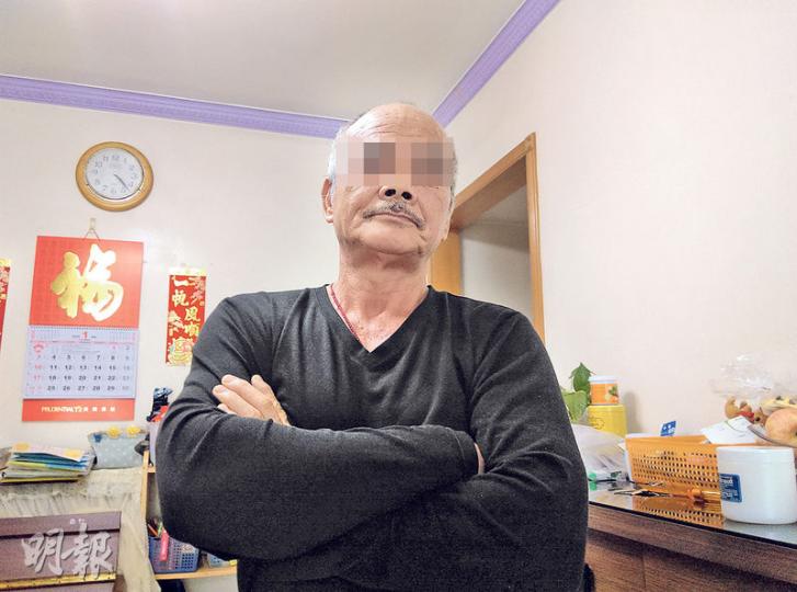 涉事司機陳先生向本報表示，駛至屯門青磚圍時留意不到有狗在行車路上，車禍後已落車了解，稱至今仍感到心悒。 （伍浦鋒攝）