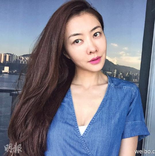 待嫁的熊黛林流露幸福。(微博圖片) 待嫁的熊黛林流露幸福。(微博圖片)